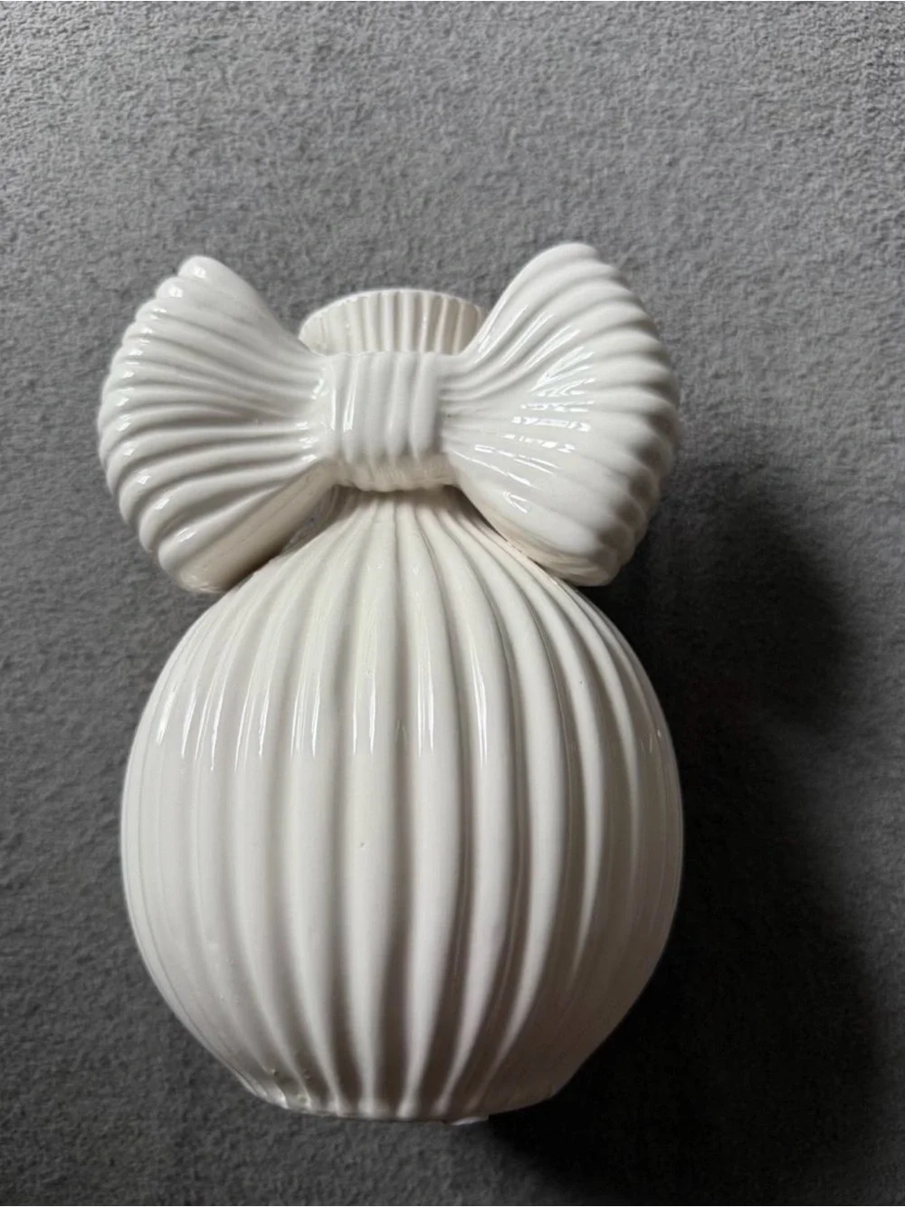White Ribbed Ceramic Bow Vase - Home Accents